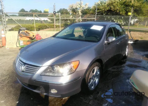 2007 Acura Rl 3.5 from USA, damaged, VIN JH4KB16557C003480